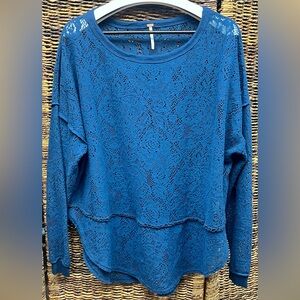 Free People‎ Blue Lace Long Sleeve Oversized Shirt- Size: Medium